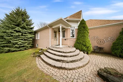 20 Huffmann Drive Halton Hills ON L7G 5W4