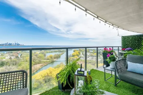 2230 Lake Shore Boulevard W Toronto ON M8V 0B2
