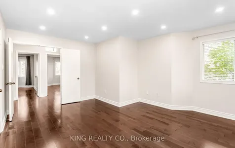 1240 Westview Terrace Oakville ON L6M 3M4