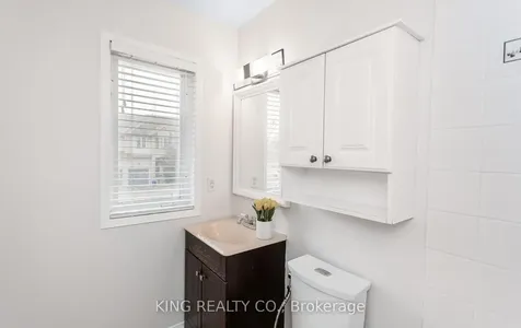 1240 Westview Terrace Oakville ON L6M 3M4
