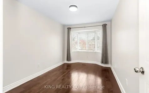 1240 Westview Terrace Oakville ON L6M 3M4