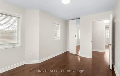 1240 Westview Terrace Oakville ON L6M 3M4