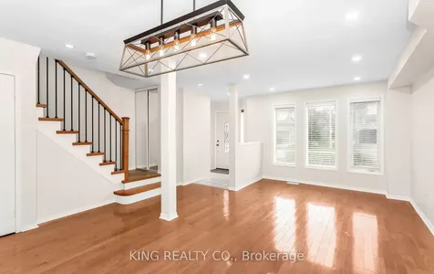 1240 Westview Terrace Oakville ON L6M 3M4