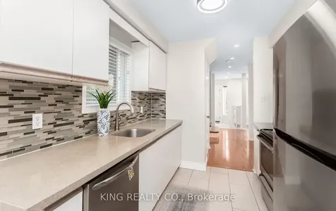 1240 Westview Terrace Oakville ON L6M 3M4