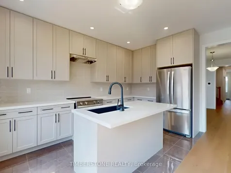 64 Freedom Oaks Trail Brampton ON L6P 4R8