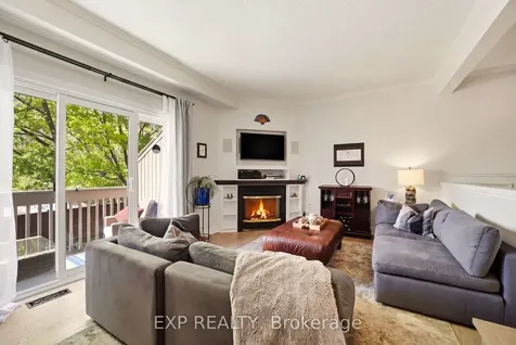 1010 Walden Circle Mississauga ON L5J 4J9