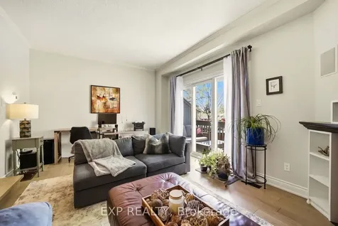 1010 Walden Circle Mississauga ON L5J 4J9