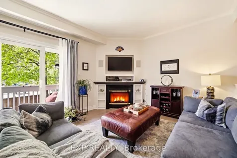 1010 Walden Circle Mississauga ON L5J 4J9