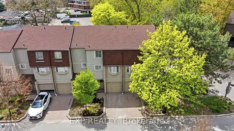 1010 Walden Circle Mississauga ON L5J 4J9