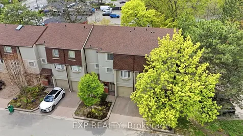 1010 Walden Circle Mississauga ON L5J 4J9
