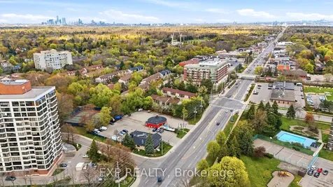 1010 Walden Circle Mississauga ON L5J 4J9
