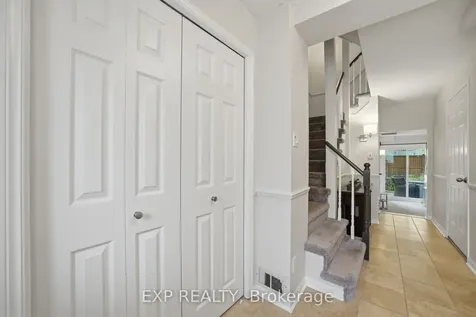 1010 Walden Circle Mississauga ON L5J 4J9