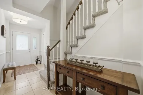 1010 Walden Circle Mississauga ON L5J 4J9