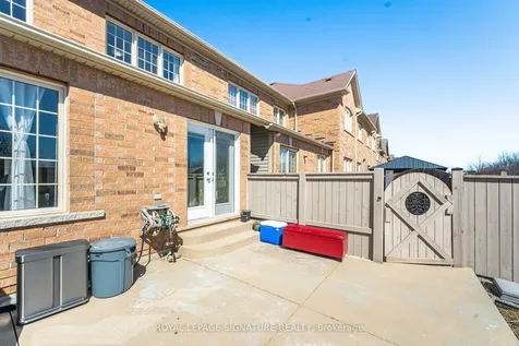 7 Cedarbrook Road Brampton ON L6R 0W7
