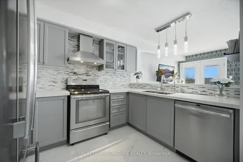 7 Cedarbrook Road Brampton ON L6R 0W7