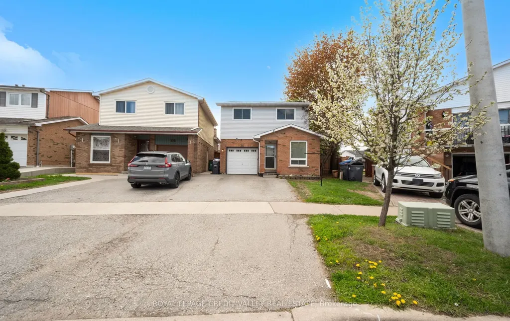 24 Pluto Drive Brampton ON L6V 3W5