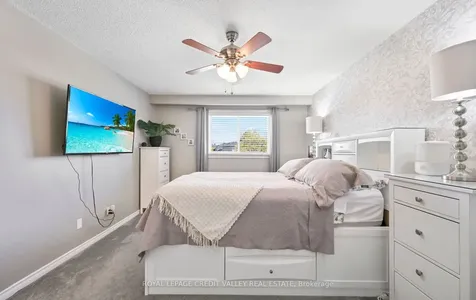 24 Pluto Drive Brampton ON L6V 3W5