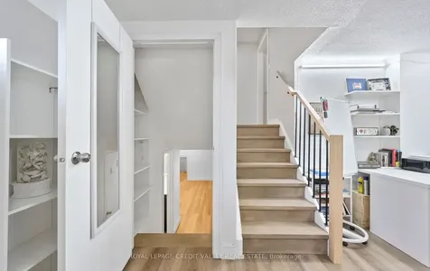 24 Pluto Drive Brampton ON L6V 3W5