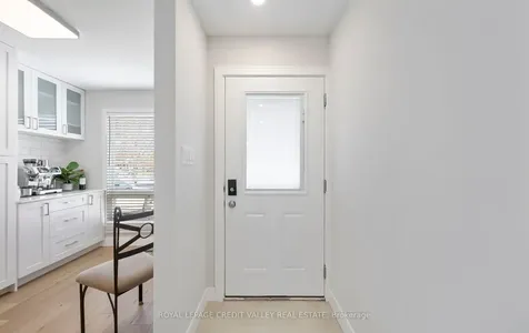 24 Pluto Drive Brampton ON L6V 3W5