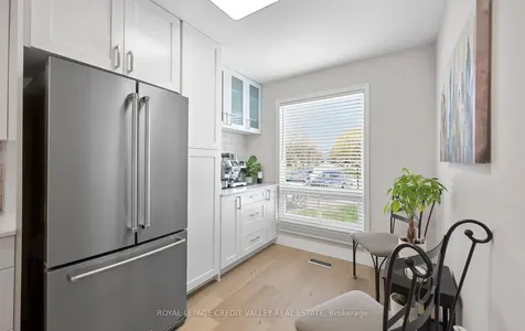 24 Pluto Drive Brampton ON L6V 3W5
