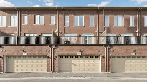 3062 Ernest Appelbe Boulevard Oakville ON L6H 0L9