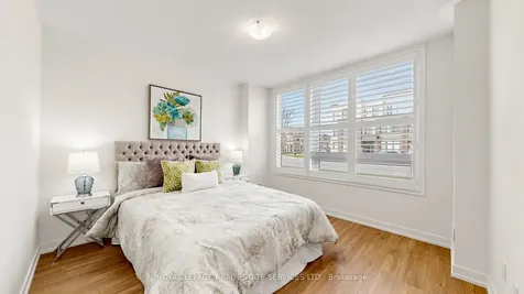 3062 Ernest Appelbe Boulevard Oakville ON L6H 0L9