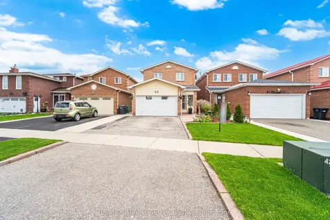 17 Metzak Drive Brampton ON L6Z 4N3