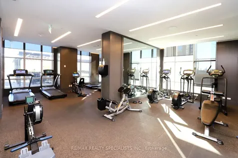 7 Mabelle Avenue Toronto ON M9A 4X7