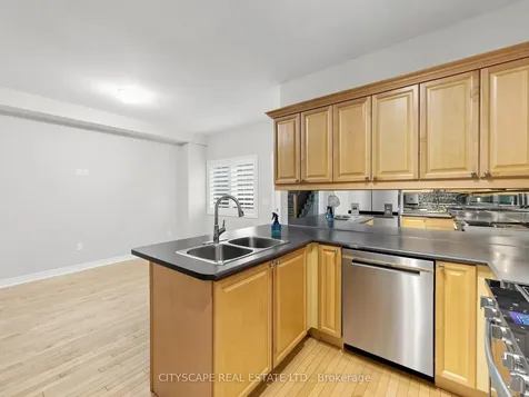 3740 Nightstar Drive Mississauga ON L5M 7Z7
