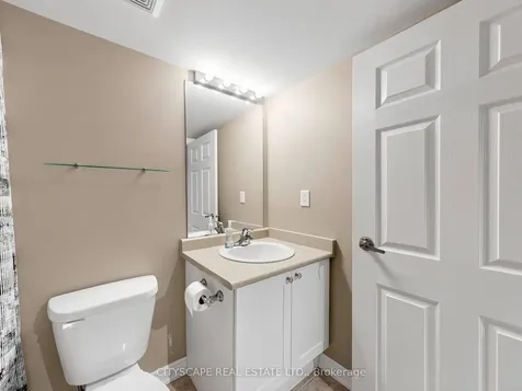 3740 Nightstar Drive Mississauga ON L5M 7Z7