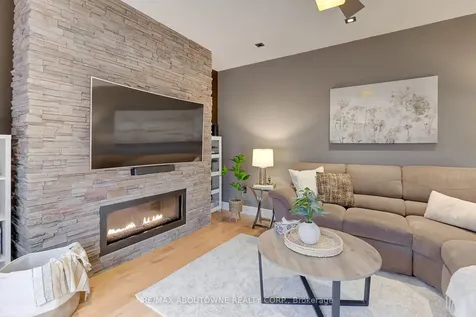310 Leitch Landing Milton ON L9T 7M9