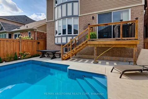 310 Leitch Landing Milton ON L9T 7M9