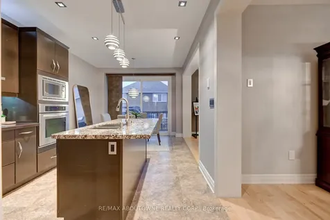 310 Leitch Landing Milton ON L9T 7M9