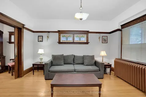 48 Westmount Avenue Toronto ON M6H 3K1