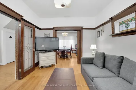 48 Westmount Avenue Toronto ON M6H 3K1