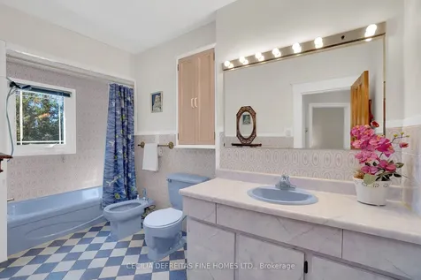 48 Westmount Avenue Toronto ON M6H 3K1