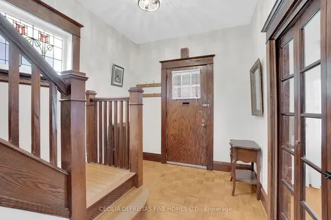 48 Westmount Avenue Toronto ON M6H 3K1