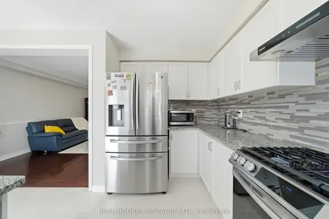 1860 Creek Way Burlington ON L7L 6P9