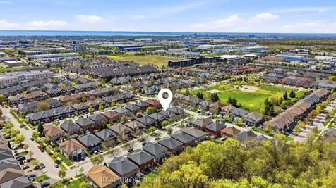 1860 Creek Way Burlington ON L7L 6P9