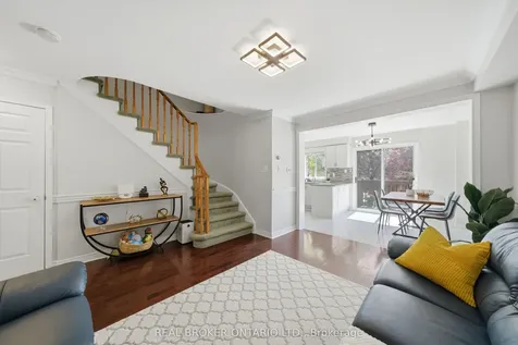 1860 Creek Way Burlington ON L7L 6P9