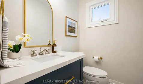 2172 Margot Street Oakville ON L6H 3M1