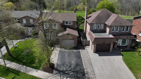 2172 Margot Street Oakville ON L6H 3M1