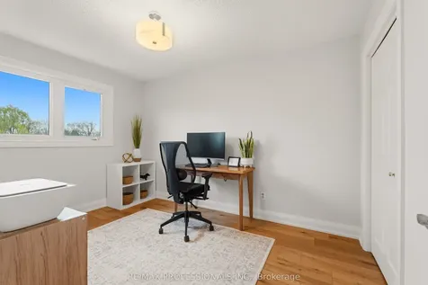 2172 Margot Street Oakville ON L6H 3M1