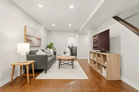 2172 Margot Street Oakville ON L6H 3M1