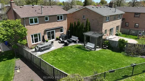 2172 Margot Street Oakville ON L6H 3M1