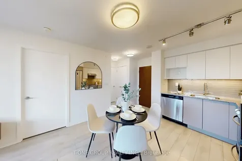 160 Flemington Road Toronto ON M6A 1N6