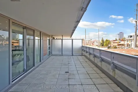 160 Flemington Road Toronto ON M6A 1N6