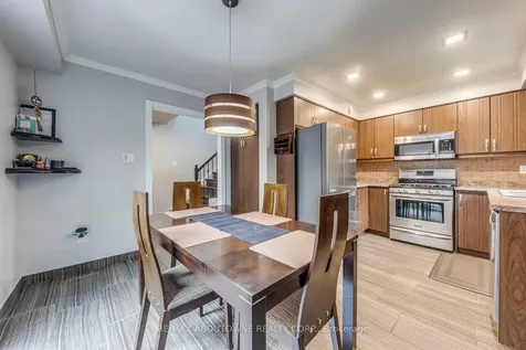 1209 Old Oak Drive Oakville ON L6M 3K6