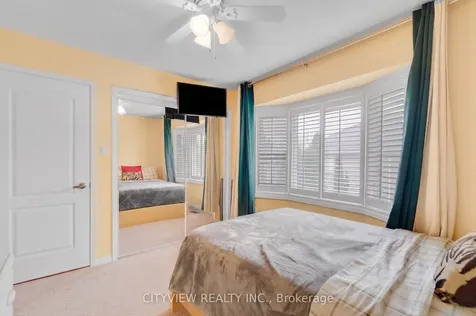 6050 Bidwell Trail Mississauga ON L5V 1V6