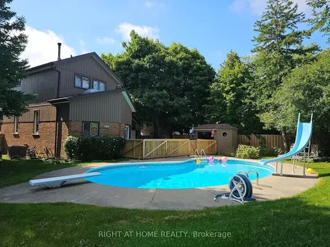 7027 Estoril Road Mississauga ON L5N 1N3